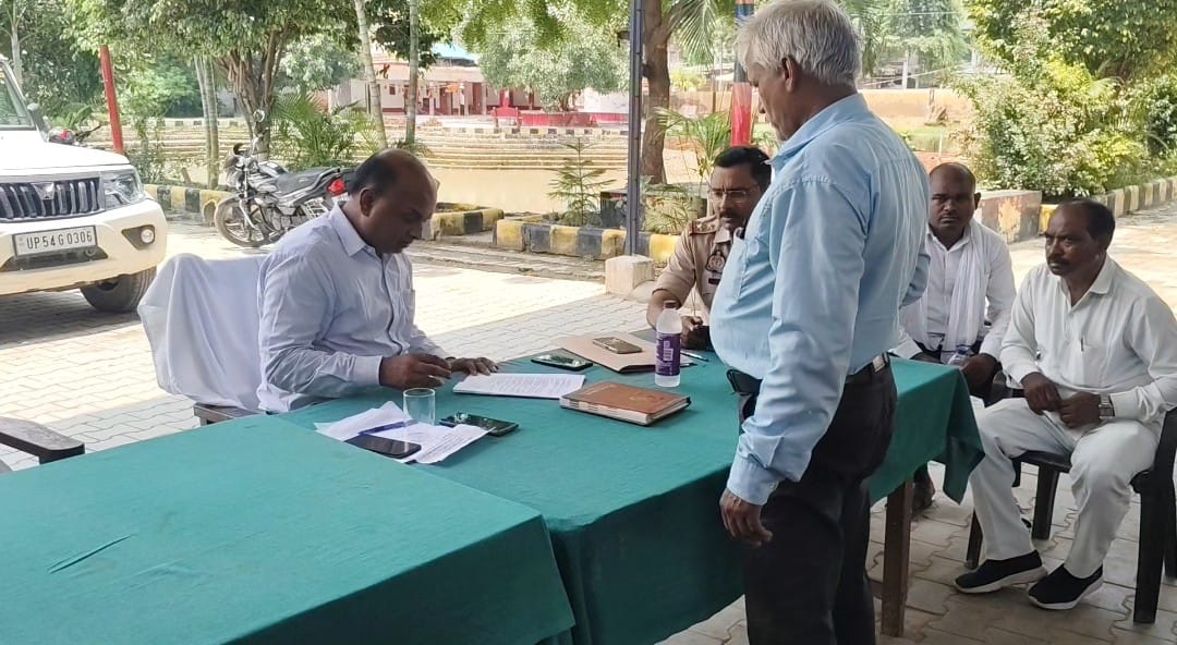 जलाशय भूमि पर हो रहे अवैध निर्माण को रोकने का निर्देश