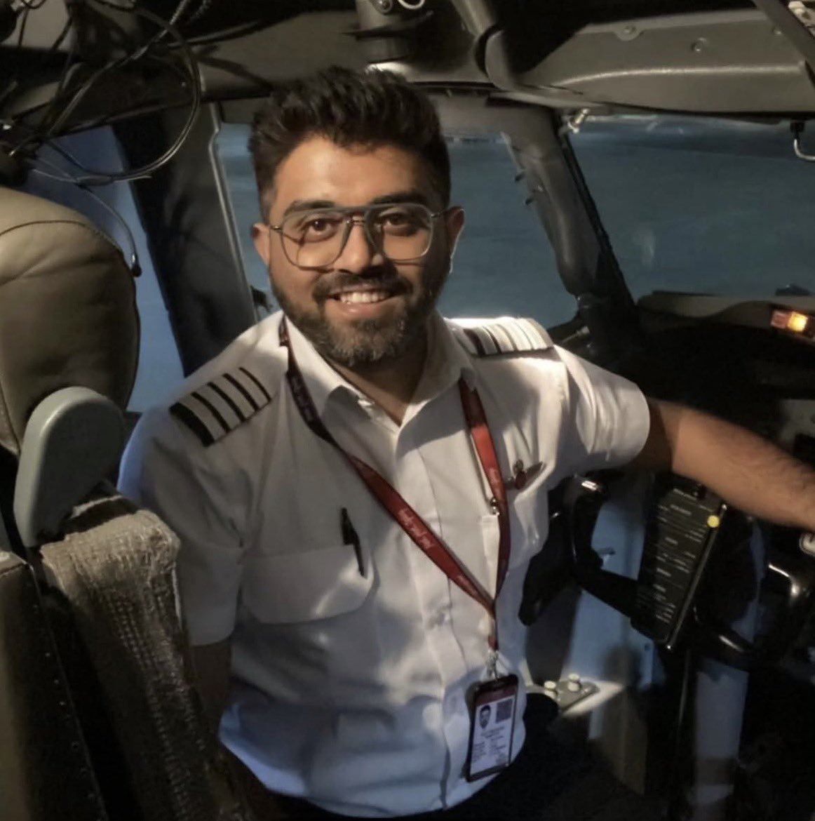 हवा में हाईजैक का खौफ! फ्लाई दुबई फ्लाइट में खून से लथपथ भारतीय पायलट ने दिखाई जांबाजी, सऊदी अरब में सुरक्षित लैंडिंग